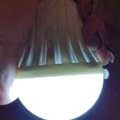 лампа акумуляторна