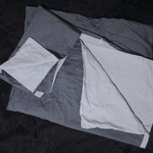 Комплект: підодіяльник 135х195 і наволочка 47х73.