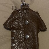 Зручна шкіряна ключниця. Нова