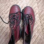 Демісезонні черевики з натуральної шкіри Dr. Martens