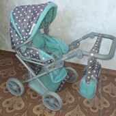 Коляска для ляльок в ідеальному стані