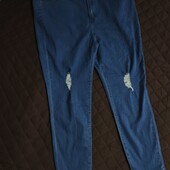 Boohoo uk22 джинси рванки