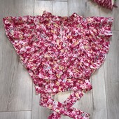 У новому стані яскрава блуза НОГ 40см.