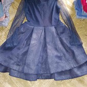 дуже гарна святкова сукня