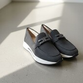 Стильні зручні легесенькі лофери з екозамші