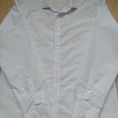 Біла класична сорочка