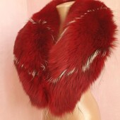 Натур пишний бордово червоний з білим воротнік