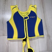 Відмінний стан.Жилет для навчання плавання на 2-3роки.