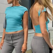 Футболка з відкритою спиною