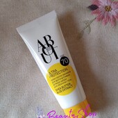 Сонцезахисний крем для обличчя і тіла About SPF 70 з алантоїном, маслом ші й екстрактом алое 75 мл