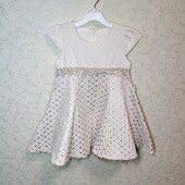 Красива ошатна сукня (2-3 роки)