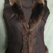 Жилетка ,внутри на меху