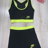 Ідетальний стан.Спортивний комплект на зріст 152-158см.