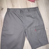 У новому стані.Шорти розмір 52.