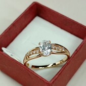 Нежное кольцо с алпанитом и дорожками фианитов. Размер 19. Позолота 585 пробы 18К.