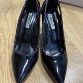 Розпродаж! Шикарні лакові лодочки з червоною підошвою!