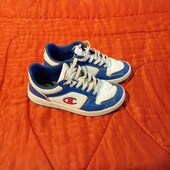 Шкіряні кросівки