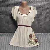 Симпатичная блузка с вышивкой, р.44(евро)