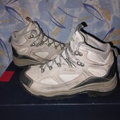 Кожаные термо-ботинки с мембраной (Tex)р.р.38.стелька 23.5 см.в хорошем состоянии.Оригинал!