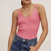 Рожевий стильний вʼязаний топ в рубчик, S