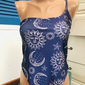 Сплошной купальник р.40.