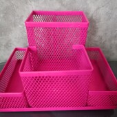 Підставка, органайзер для канцтоварів.