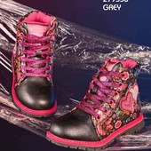 Тёплые детские ботинки на меху .28 размер 17.5см