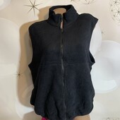Мужская флисовая жилетка размер Л