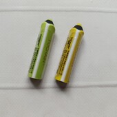 В лоті 2 шт. Ластик кольоровий