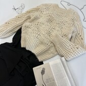 Джемпер гарної вʼязки з вовни