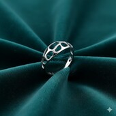 Срібна каблучка 19розмір