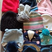 Великий вибір шапок в лоті одна шапка,але по ціні виграного лота можна докупити більше!