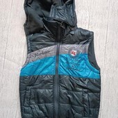 Тепла жилетка 7-8 років на флісі taurus, стан нової