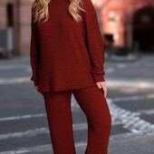 Жіночий костюм демі