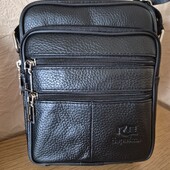 Чудова шкіряна сумка