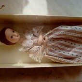 Кукла фарфоровая ручной работы от известной итальянской фирмы "DeAgostini"