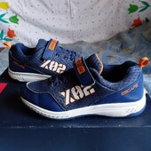 Кроссовки.р.р.34.стелька 21 см.в хорошем состоянии.Оригинал!