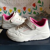 Кроссовки.р.р.35.стелька 22 см.в хорошем состоянии.Оригинал!