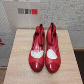 Женские туфельки