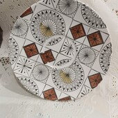 Вінтажне блюдце компасом Бродхерст