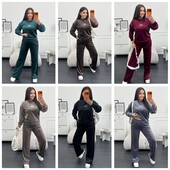 Стильні жіночі костюми 42-52