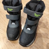 Термосапожки , сапожки 37р. Одягнені один раз.