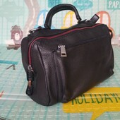 Шкіряна сумочка у відмінному стані!