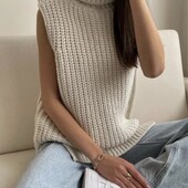 Трендова безрукавка оверсайз від H&M, розмір М. В складі шерсть.