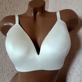 Жіночий бюсгалтер білого кольору 75Е (нюанс). Бюстгалтер женский 8681