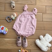 Ніжний рожевий ромпер для маленької принцеси