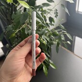 гелевий олівець для губ