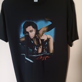 Rare футболка із зображенням британської співачки Charli XCX