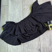 Класний топ жатка колір чисто чорний камера не передає