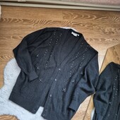 Красивезний, мягесенький кардиган з бусинками❄️ Гарний стан